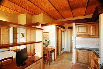 Corte Del Passone Aparthotel 3*